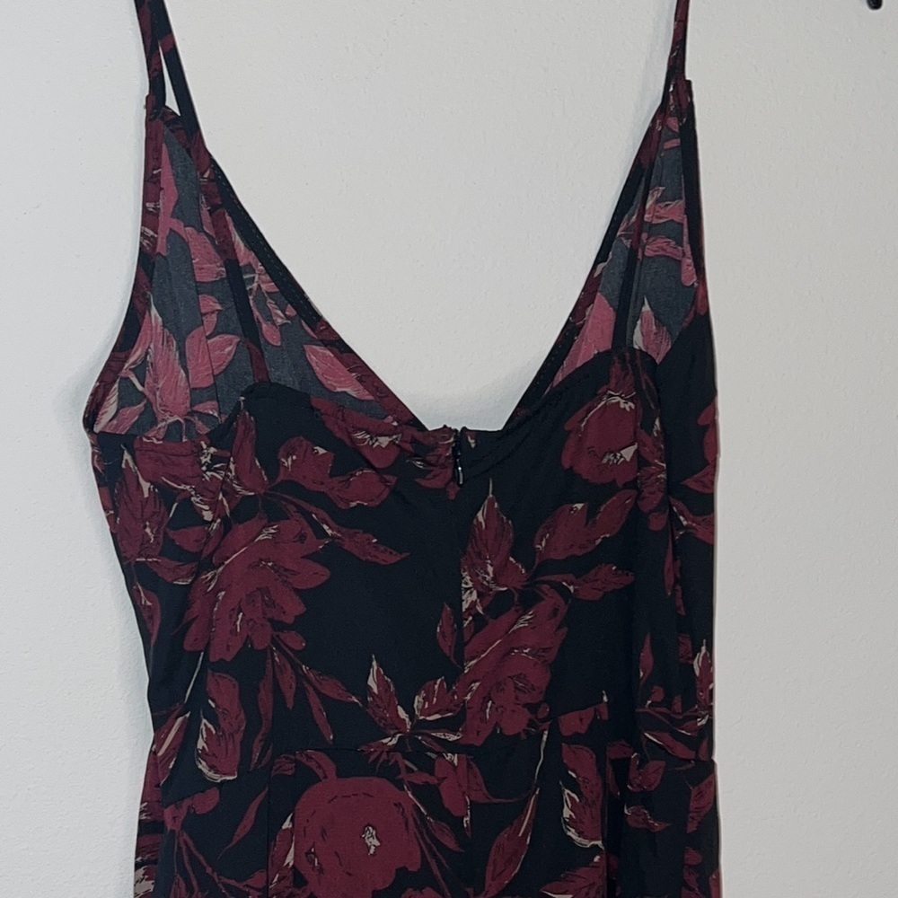 All in Favor crossed front V- neck cleavage tie front‎ back zipper jumpsuit Sz S - Picture 4 of 5